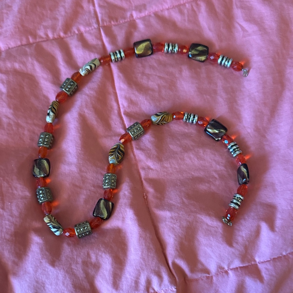 Elegant Multicolor Beaded Necklace